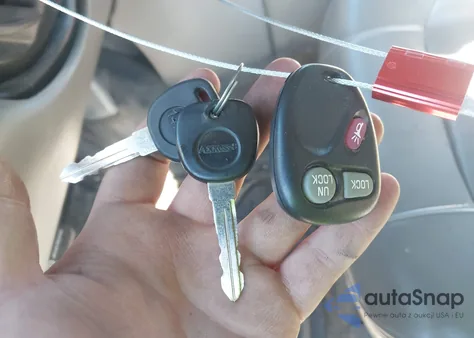 2002 Chevrolet Silverado 1500 Lt from USA, damaged, VIN 1GCEK19T12Z302057